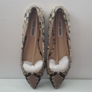 Steve Madden flats